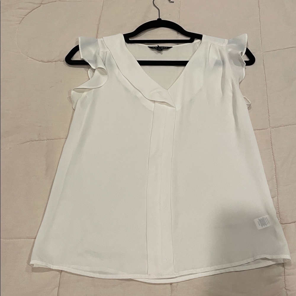 Express Ivory Ruffle Sleeve Top - Picture 3 of 5